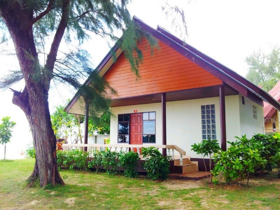 Klongdao Beach Resort Ко-Ланта Экстерьер фото