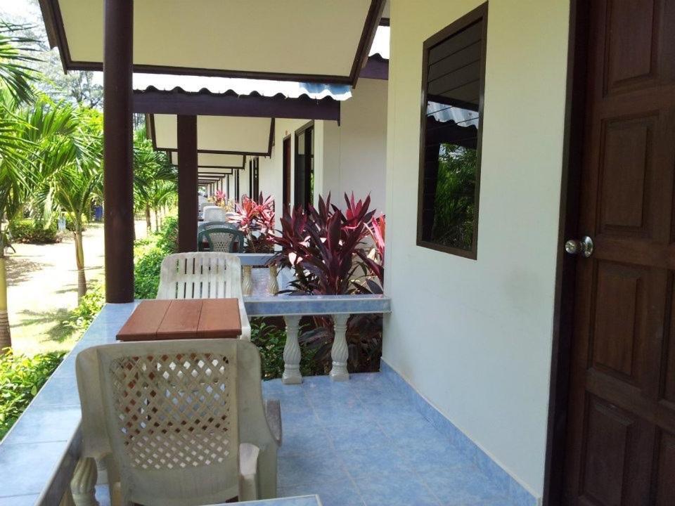 Klongdao Beach Resort Ко-Ланта Экстерьер фото