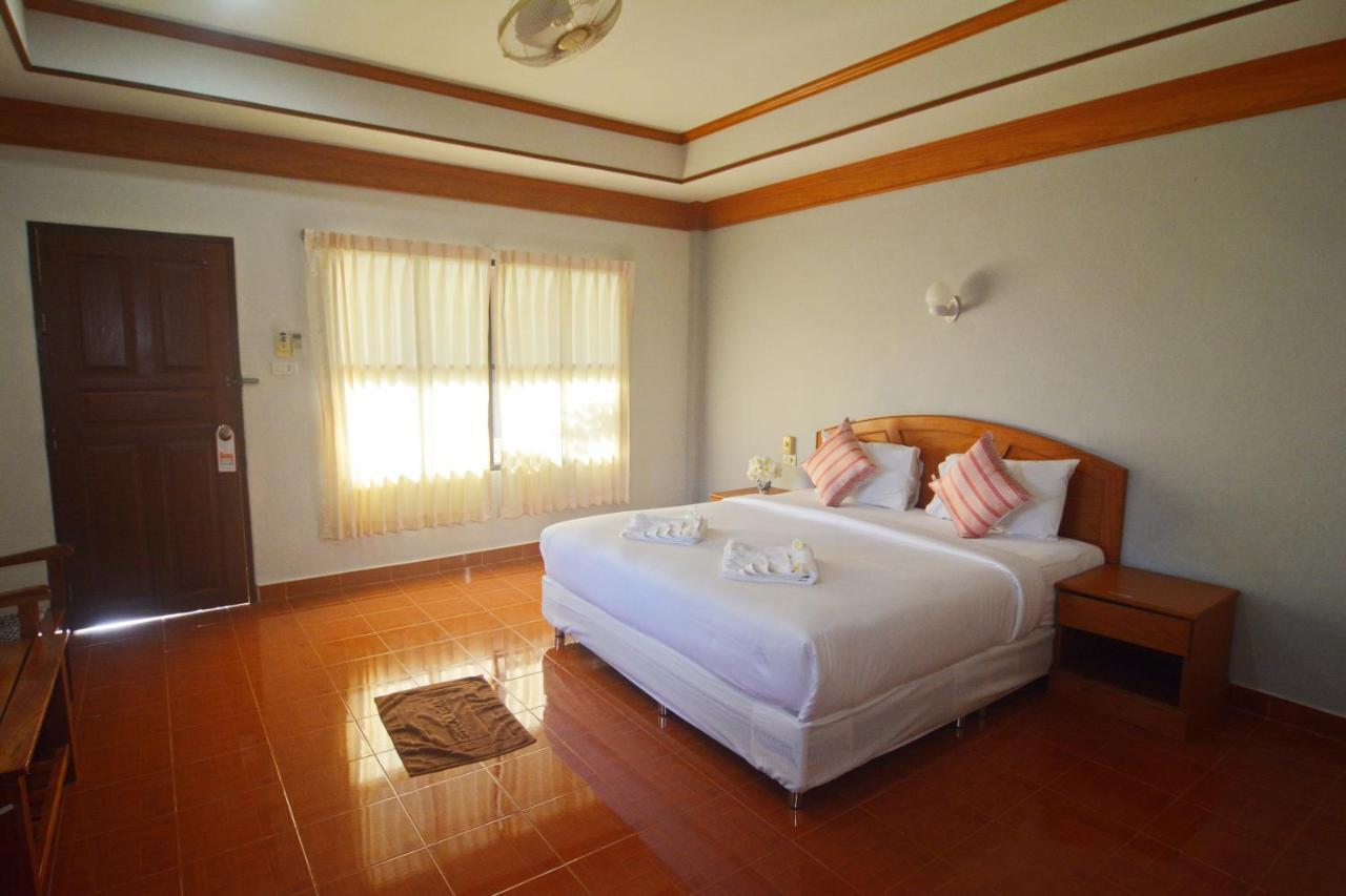 Klongdao Beach Resort Ко-Ланта Экстерьер фото
